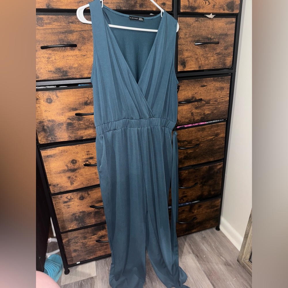 BlackTape Sleeveless Jumpsuit xl